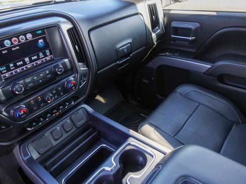 Used 2016 Chevrolet Silverado 1500 LTZ Z71 w/ LTZ Plus Package image 21