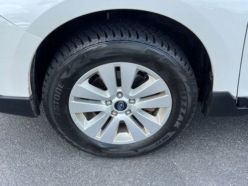 Used 2019 Subaru Outback 2.5i Premium AWD/4WD image 12