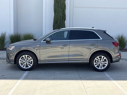 Used 2022 Audi Q3 2.0T Premium Plus w/ Premium Plus Package AWD/4WD image 6