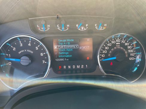 Used 2013 Ford F150 XLT w/ Luxury Equipment Group AWD/4WD image 16