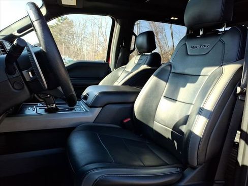 Used 2017 Ford F150 Raptor w/ Equipment Group 802A Luxury AWD/4WD image 10