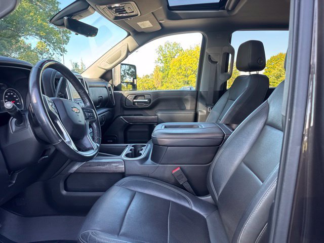 Used 2020 Chevrolet Silverado 2500 LTZ w/ LTZ Premium Package AWD/4WD image 16
