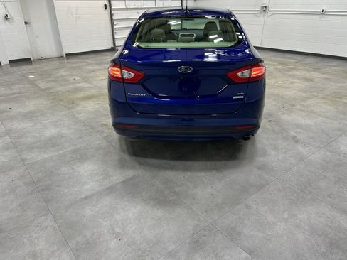 Used 2014 Ford Fusion SE image 6