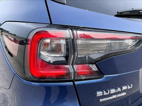 Used 2020 Subaru Outback Touring AWD/4WD image 31