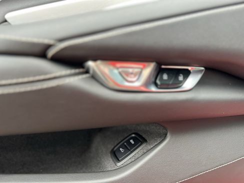 Used 2021 Chevrolet Corvette 1LT w/ Z51 Performance Package image 15