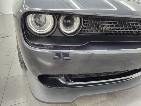Used 2017 Dodge Challenger SRT Hellcat RWD image 24