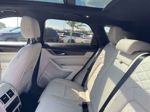 Used 2021 Jaguar F-PACE S AWD/4WD image 27