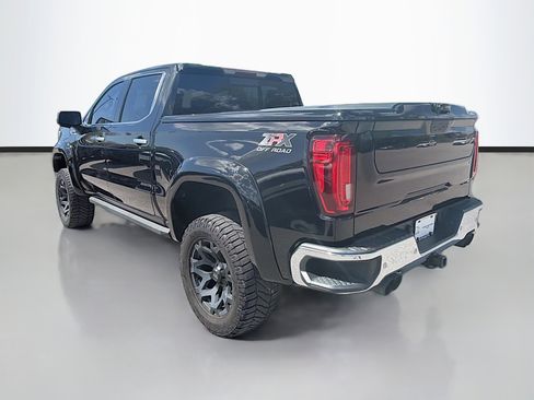 Used 2020 GMC Sierra 1500 SLT w/ SLT Premium Plus Package image 3