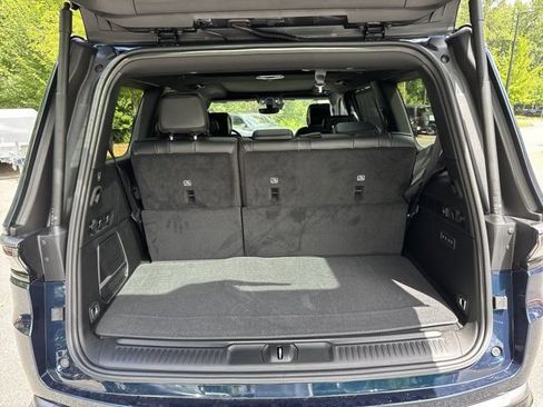 New 2026 Jeep Grand Wagoneer Limited AWD/4WD image 19
