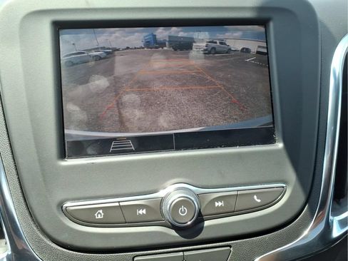 Certified 2024 Chevrolet Equinox LT w/ LPO, Floor Liner Package FWD image 10