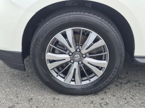 Used 2019 Nissan Pathfinder SL FWD image 23