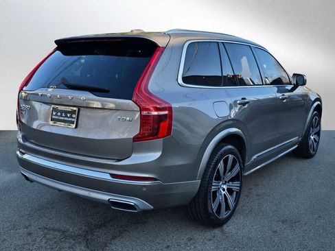 Used 2020 Volvo XC90 T8 Inscription image 3