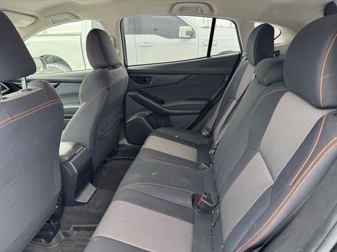 Used 2019 Subaru Crosstrek 2.0i Premium w/ Eyesight System image 13