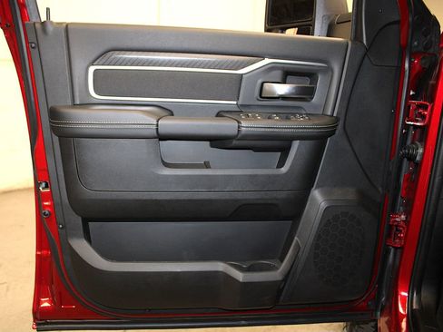 New 2026 RAM 2500 Big Horn AWD/4WD image 28