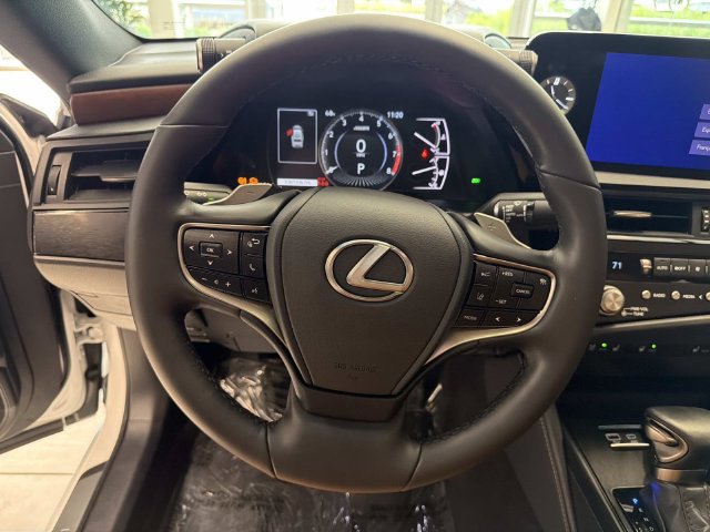 Certified 2024 Lexus ES 350 w/ Premium Package FWD image 23