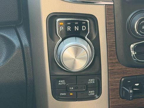 Used 2014 RAM 1500 Laramie w/ Convenience Group AWD/4WD image 48