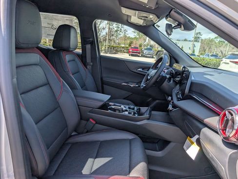 New 2026 Chevrolet Equinox RS FWD image 17