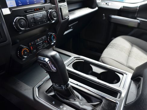 Used 2019 Ford F150 XLT w/ Equipment Group 302A Luxury image 19