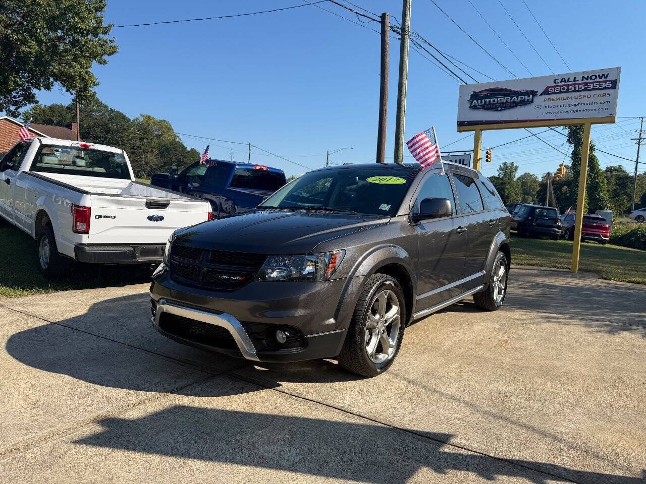 Used 2016 Dodge Journey Crossroad FWD image 1