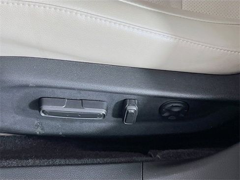 Used 2018 Honda Accord EX-L image 16