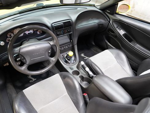 Used 2003 Ford Mustang Cobra image 59