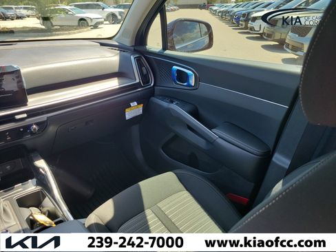 New 2026 Kia Sorento LX FWD image 16