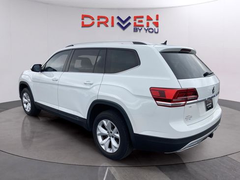 Used 2018 Volkswagen Atlas SE image 4