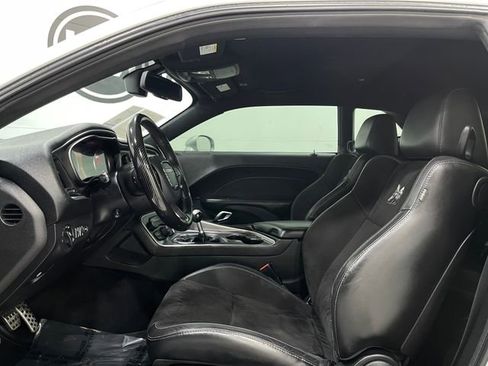 Used 2019 Dodge Challenger R/T Scat Pack w/ Plus Package image 11