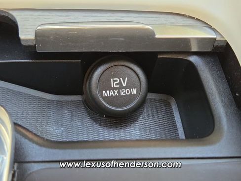 Used 2021 Volvo XC60 T8 Inscription w/ Protection Package Premier image 30