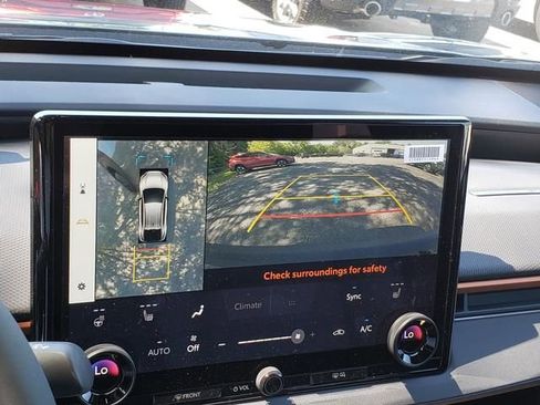 New 2026 Subaru Uncharted AWD image 18
