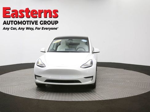 Used 2020 Tesla Model Y Long Range image 49