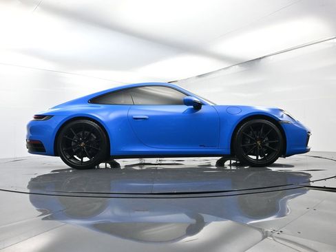 Certified 2022 Porsche 911 Carrera w/ Sport Chrono Package image 51