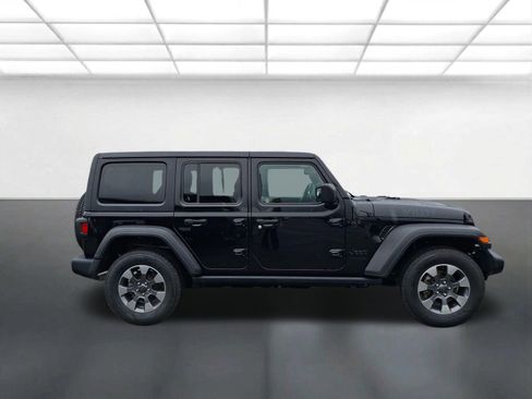 Used 2020 Jeep Wrangler Unlimited Sport AWD/4WD image 2