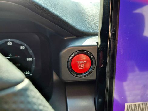 Certified 2025 Toyota Tacoma TRD Sport w/ TRD Sport Premium Package image 30