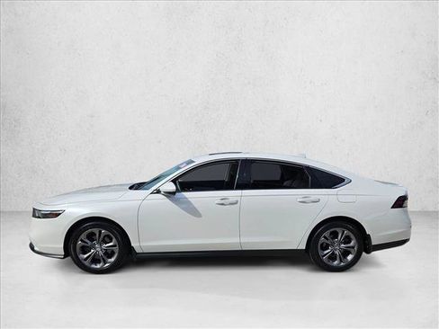 Used 2024 Honda Accord EX image 9