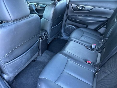 Used 2015 Nissan Rogue SL image 12