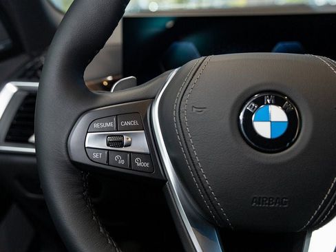 Used 2026 BMW X5 xDrive40i w/ Premium Package image 23