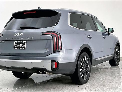 Used 2024 Kia Telluride SX AWD/4WD image 2
