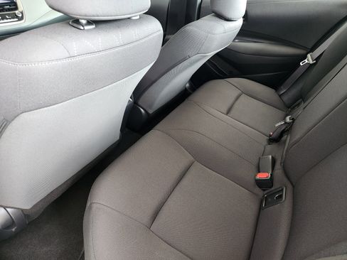 Used 2024 Toyota Corolla LE FWD image 31