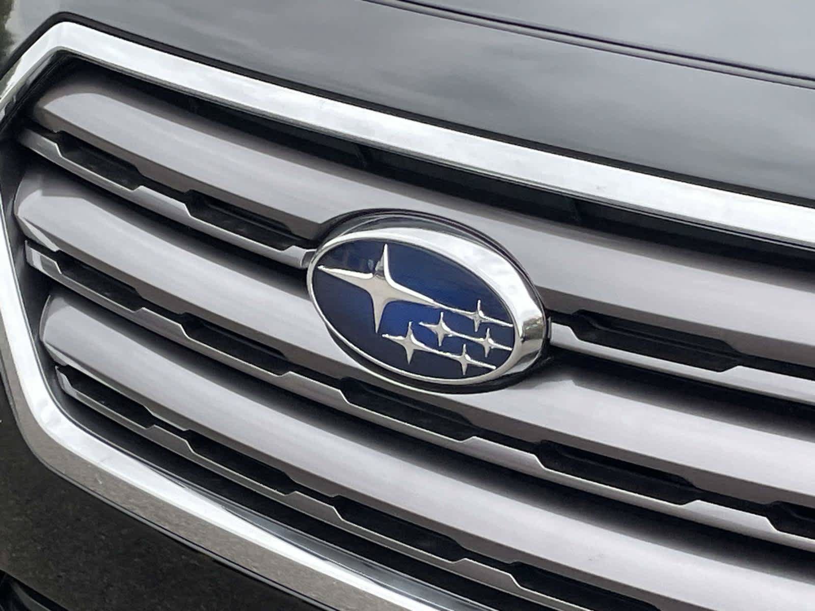 Used 2017 Subaru Outback 2.5i Touring w/ Popular Package #5A AWD/4WD image 10