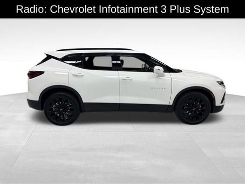 Certified 2022 Chevrolet Blazer LT w/ Sound & Technology Package AWD/4WD image 7