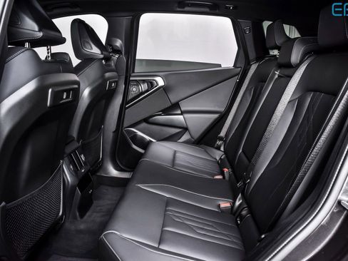 Used 2025 BMW X3 M50 image 22