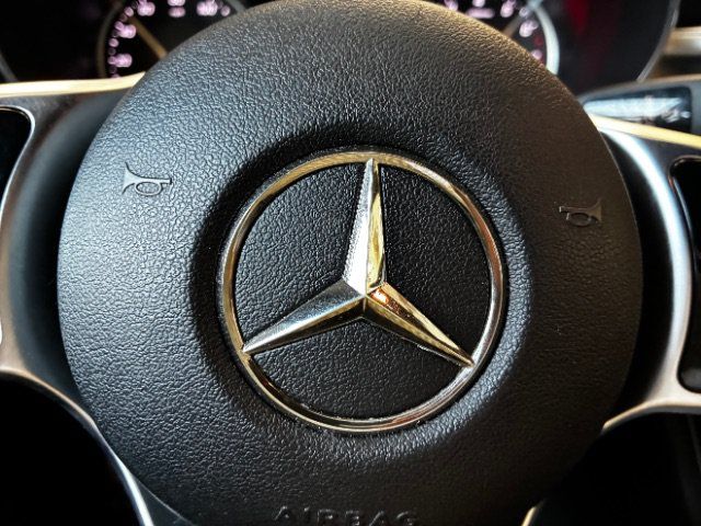 Used 2019 Mercedes-Benz C 300 4MATIC Sedan image 11