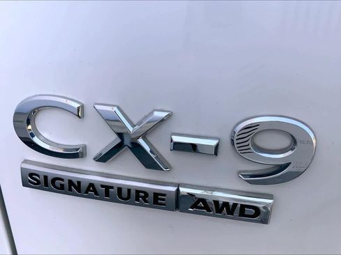 Certified 2023 MAZDA CX-9 Signature image 10