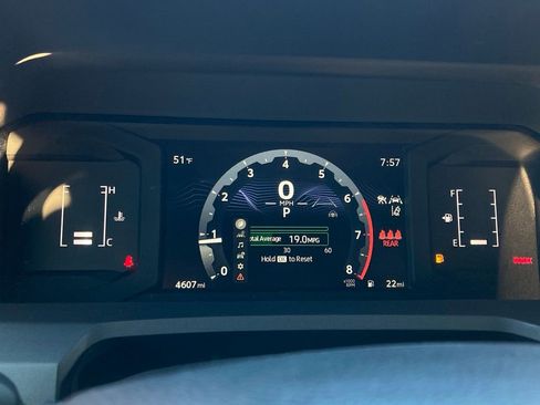 Used 2026 Toyota Tacoma SR image 13