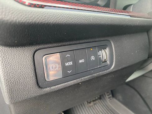 Used 2024 Chevrolet Traverse Z71 image 17