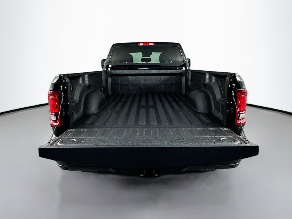 New 2026 RAM 2500 Big Horn AWD/4WD image 16