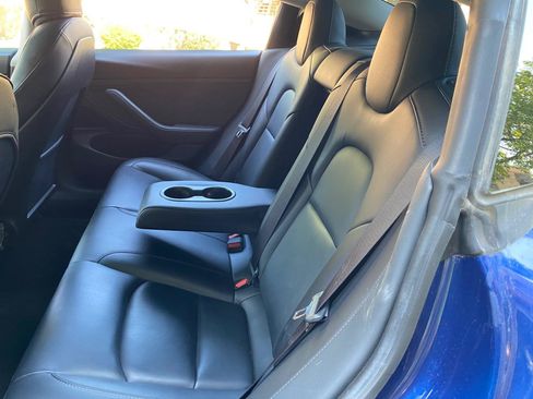 Used 2020 Tesla Model 3 Standard Range Plus RWD image 42
