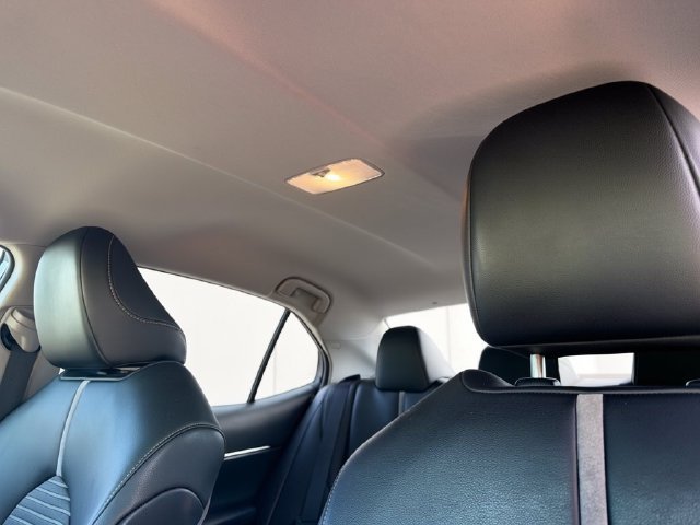 Used 2022 Toyota Camry SE w/ Convenience Package FWD image 27