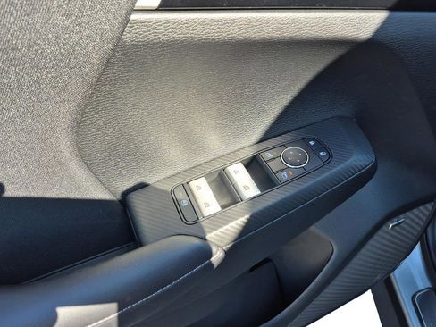 New 2026 Mitsubishi Outlander ES image 25